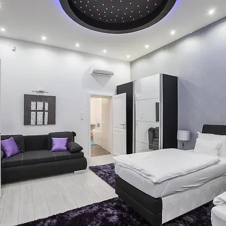 Opera Luxory Budapest